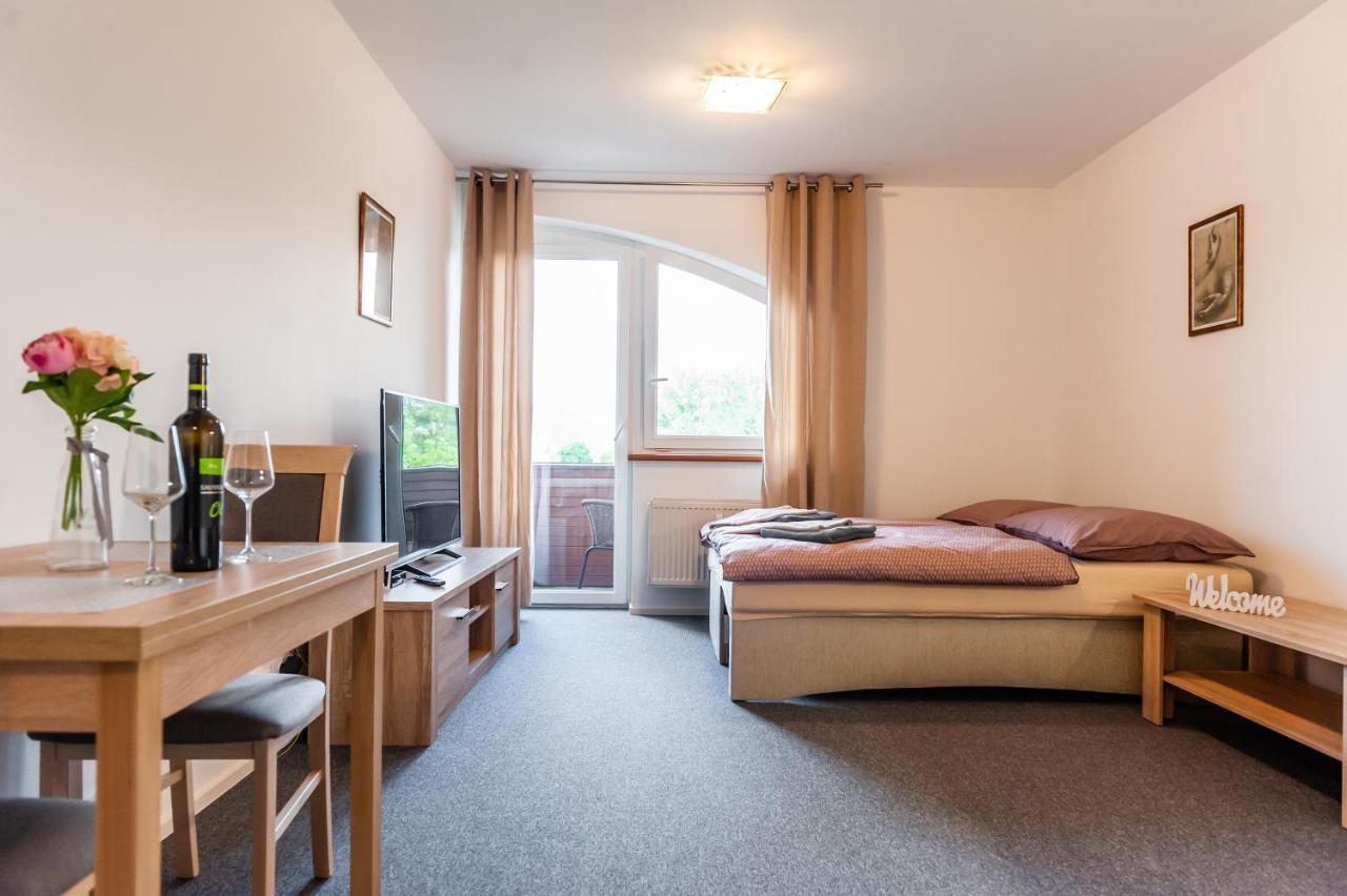 Apartmány Summit Bešeňová Esterno foto