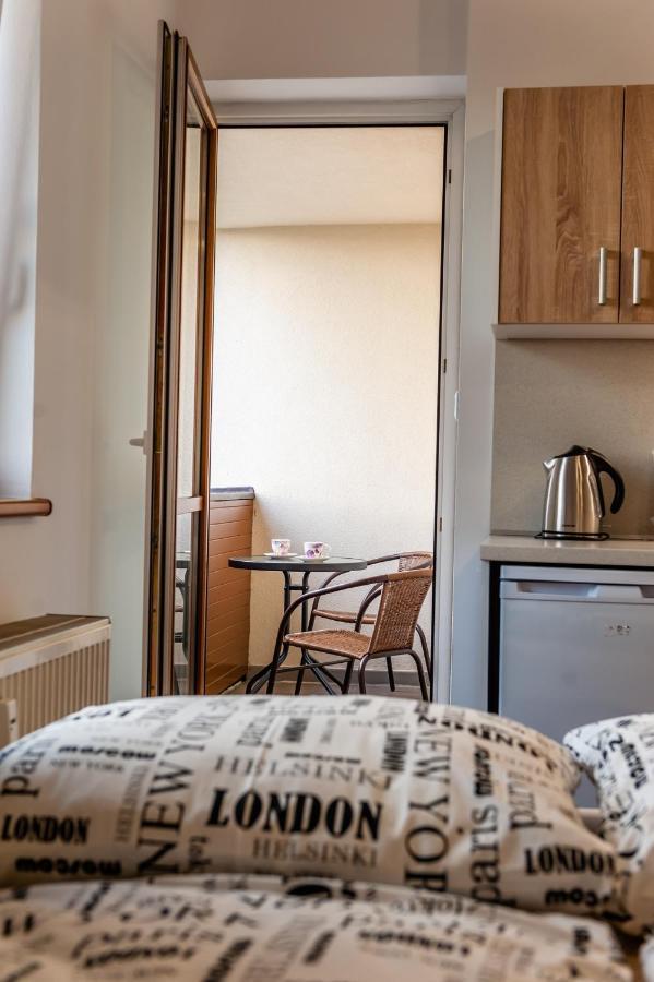 Apartmány Summit Bešeňová Esterno foto