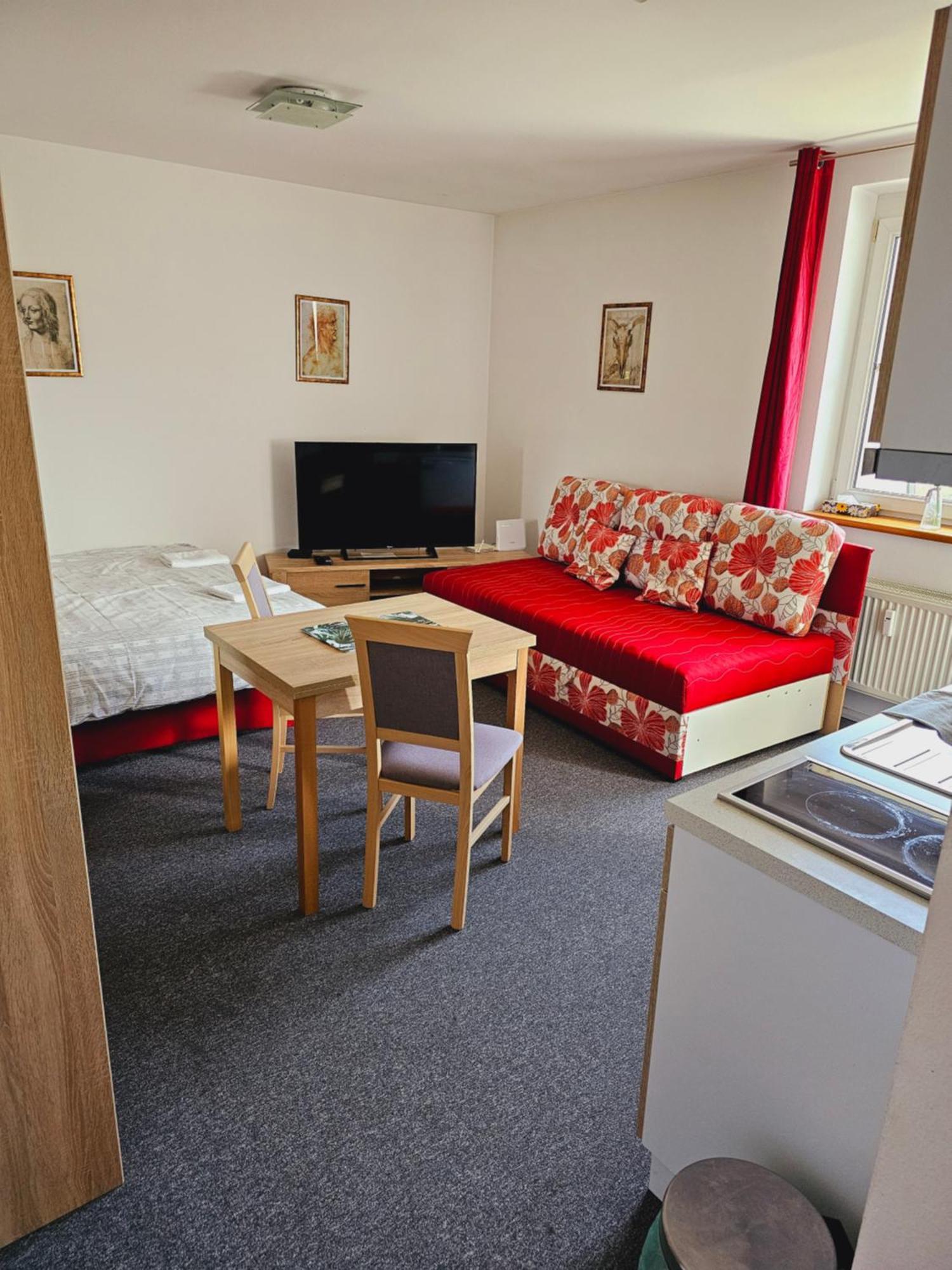 Apartmány Summit Bešeňová Esterno foto